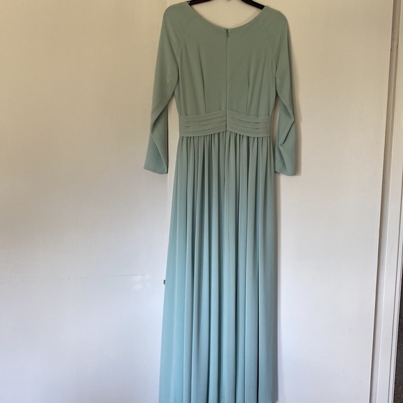 Normandy Designs Dress - Picture 2 of 2